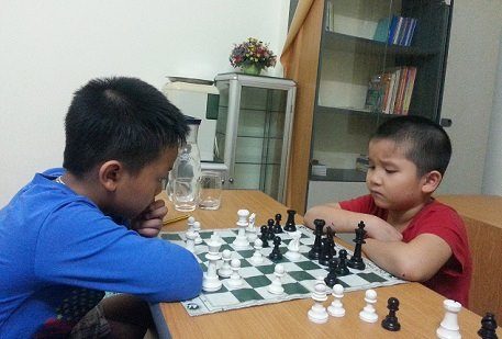 Công bố hình ảnh tập luyện chuẩn bị giải cờ vua Thông Minh mở rộng 2016